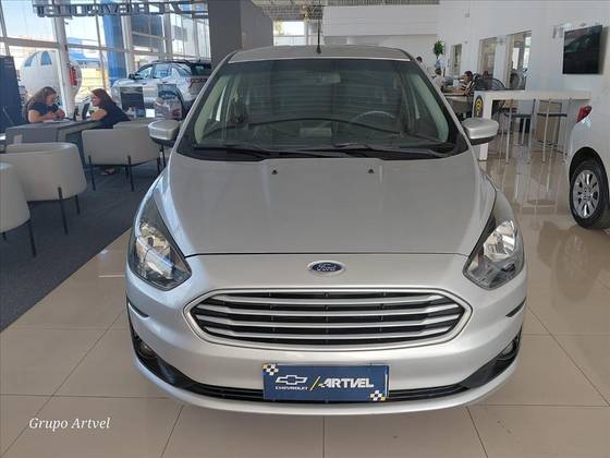 FORD KA 1.5 TI-VCT FLEX SE PLUS AUTOMÁTICO FORD KA 1.5 TI-VCT FLEX SE PLUS AUTOMÁTICO
